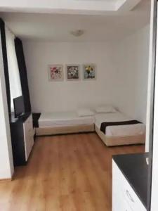 Jelezchevi Guest Rooms - 41