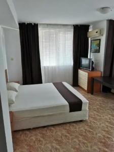 Jelezchevi Guest Rooms - 29