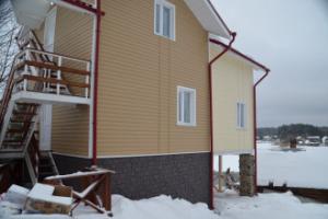 Lyubimy Prichal 2 Etazh Apartments, Zaborki