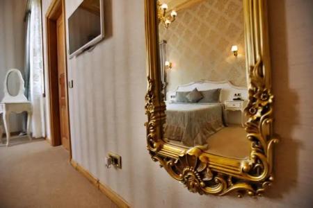 Ada Palas Buyukada - 66