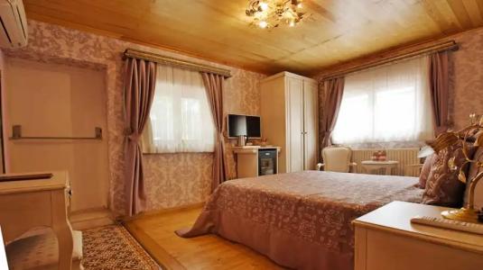 Ada Palas Buyukada - 35