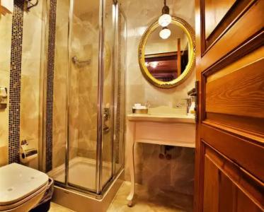 Ada Palas Buyukada - 6