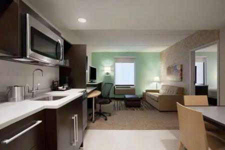 Home2 Suites by Hilton Philadelphia Convention Center - 19