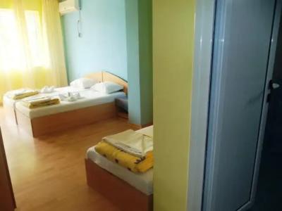 Arkadia Guest House - 4