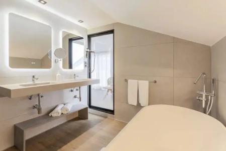 Dwo Sirius - Adults Only - 77