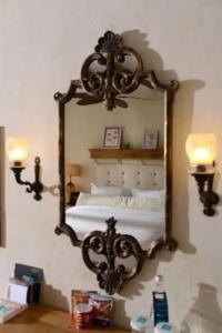 Unique-Boutique Class - Adults Only - 51