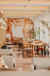 Riomar, Ibiza, A Tribute Portfolio - 27