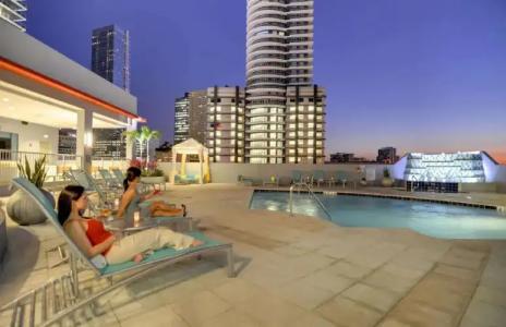 Hampton Inn & Suites Miami/Brickell-Downtown - 44