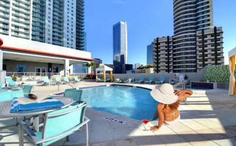 Hampton Inn & Suites Miami/Brickell-Downtown - 20