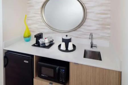 Hampton Inn & Suites Miami/Brickell-Downtown - 38