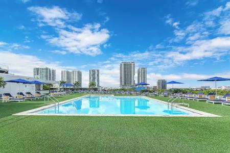 Hilton Miami Downtown - 20