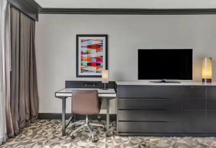 Hilton Miami Downtown - 38