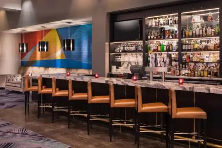 Hilton Miami Downtown - 15