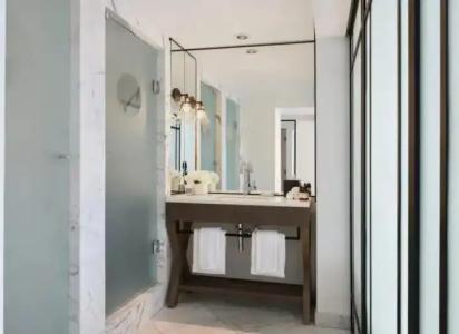 Victor South Beach - 52