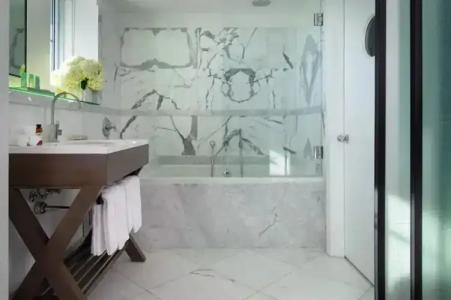 Victor South Beach - 61