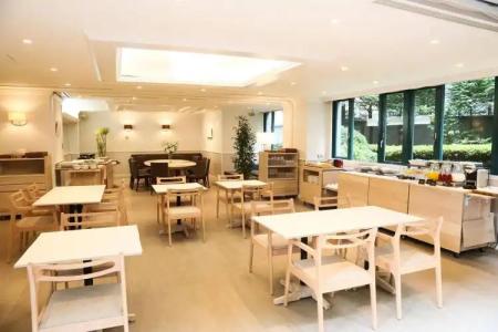 Forest Hongo - 9
