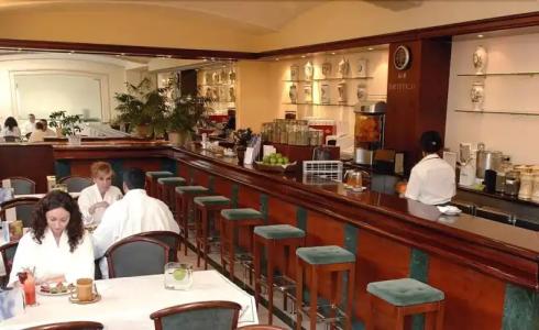 Hipócrates Curhotel - 35