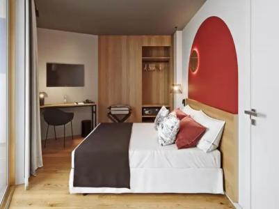 Vibra District - Adults Only - 6