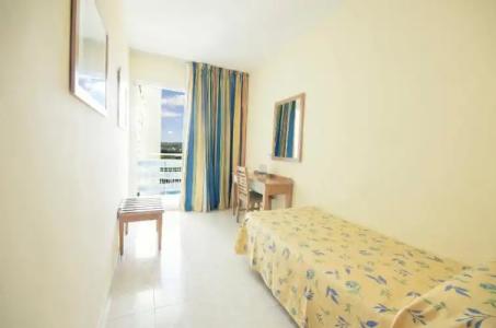 azuLine Pacific - 47