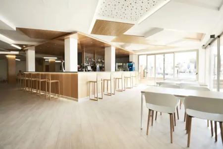 Invisa Es Pla - Adults Only - 33