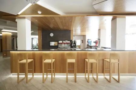 Invisa Es Pla - Adults Only - 32