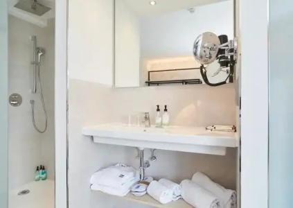 Invisa Es Pla - Adults Only - 47