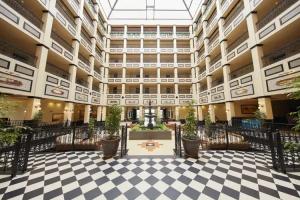 PortAventura Hotel Gold River -Includes unlimited access PortAventura Park & 1 access Ferrari Land, Salou