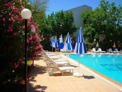 The Green Valley - 17