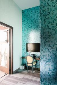 Moxy Santa Barbara - 38