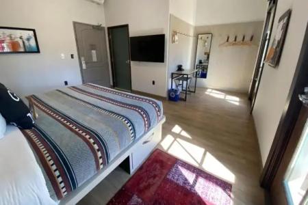 Moxy Santa Barbara - 50