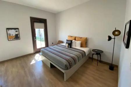 Moxy Santa Barbara - 12