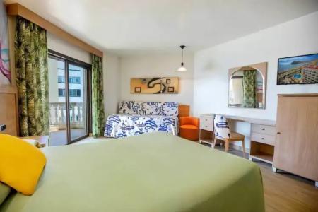 Servigroup Papa Luna - 54