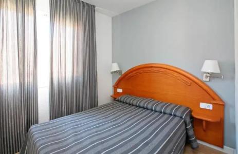 Apartamentos turísticos Jardines del Plaza - 52