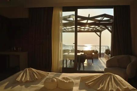 Monalisas Kusadasi - 72