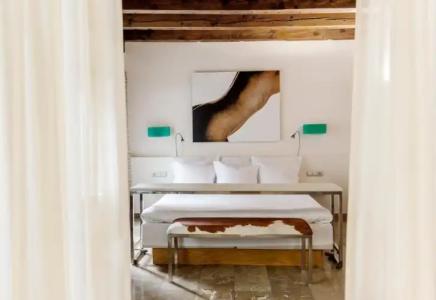 Petit Palace Tres - 45