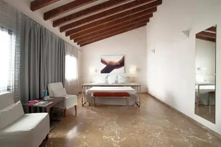 Petit Palace Tres - 49