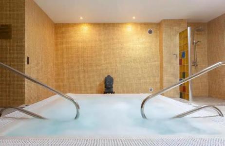 Araxa - Adults Only - 17