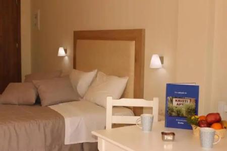 Kristi Apartments - 29