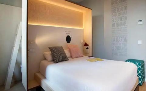 TOC Hostel Barcelona - 1