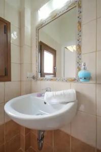 Panormos and Studios - 121