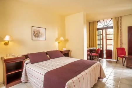 Guitart Rosa - Adults Only - 7