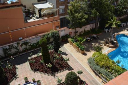 Guitart Rosa - Adults Only - 19