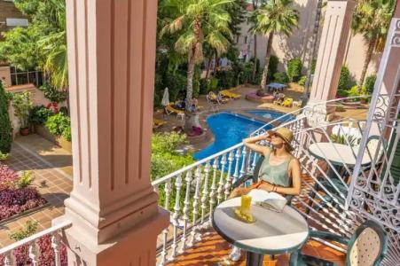 Guitart Rosa - Adults Only - 55