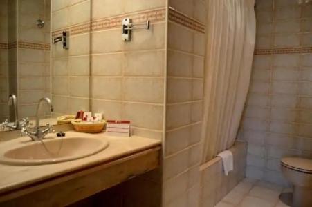 Guitart Rosa - Adults Only - 70