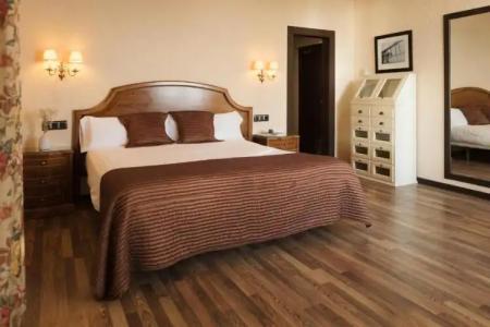 Roger de Flor Seleqtta - 102