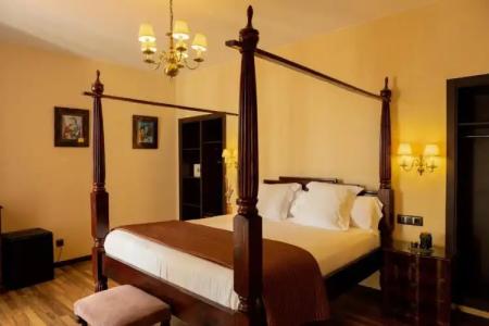 Roger de Flor Seleqtta - 155