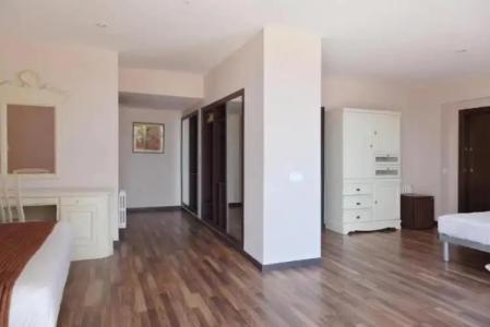 Roger de Flor Seleqtta - 47