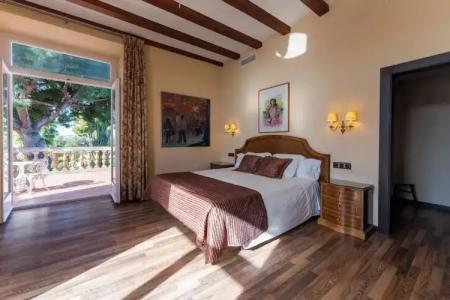 Roger de Flor Seleqtta - 111