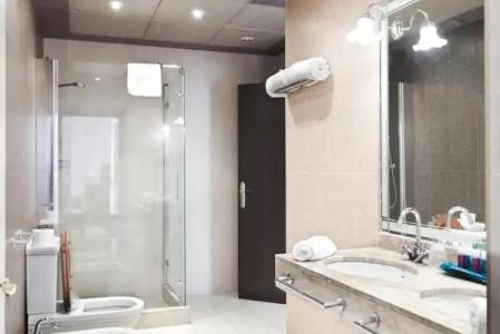 Roger de Flor Seleqtta - 46