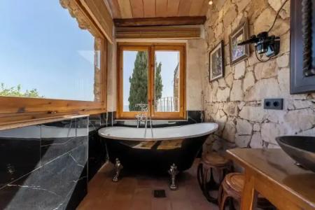 Roger de Flor Seleqtta - 141